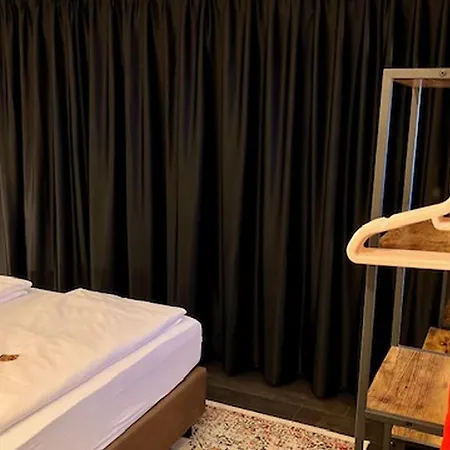 Boutique By K A M E L U Guest house