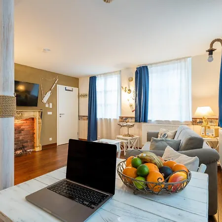 Boutique Suites by K A M E L U Maison d'hôtes