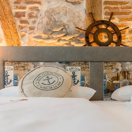 Boutique Suites by K A M E L U Maison d'hôtes 3*