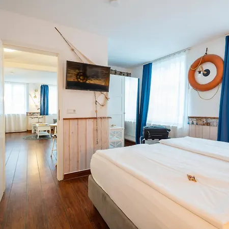 Boutique By K A M E L U 3* 哥根巴赫