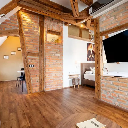 Boutique Suites by K A M E L U Gengenbach