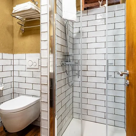 Boutique By K A M E L U 3* 哥根巴赫