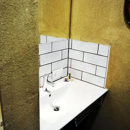 Boutique By K A M E L U 3*