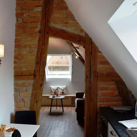 Roser Apartment