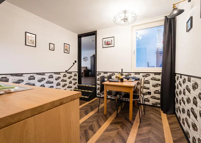 Boutique Suites By Kamelu Vendégház 3*