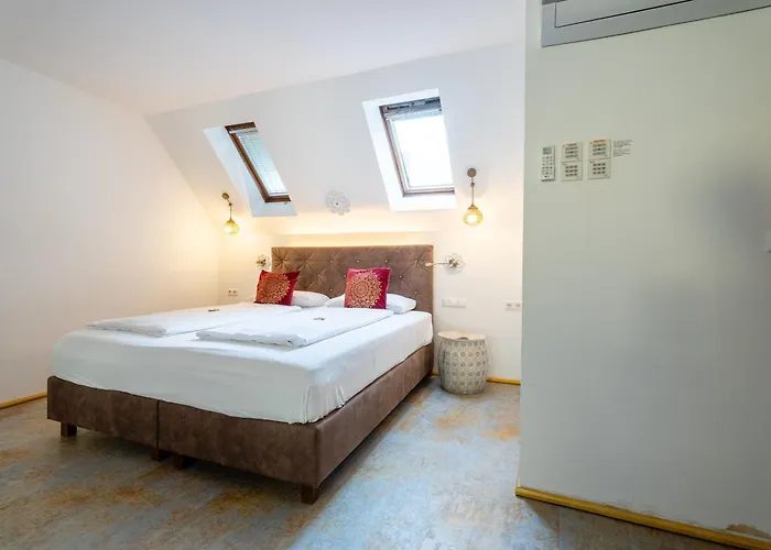 Boutique Suites By Kamelu 3*